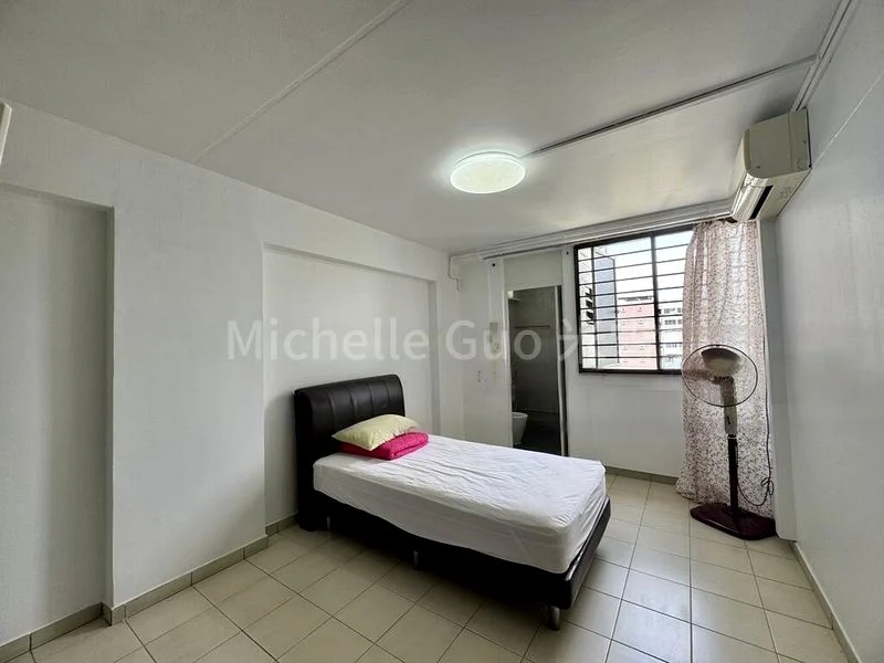 4 Room (4S) HDB for Sale in  117 Simei Street 1 - Image 13