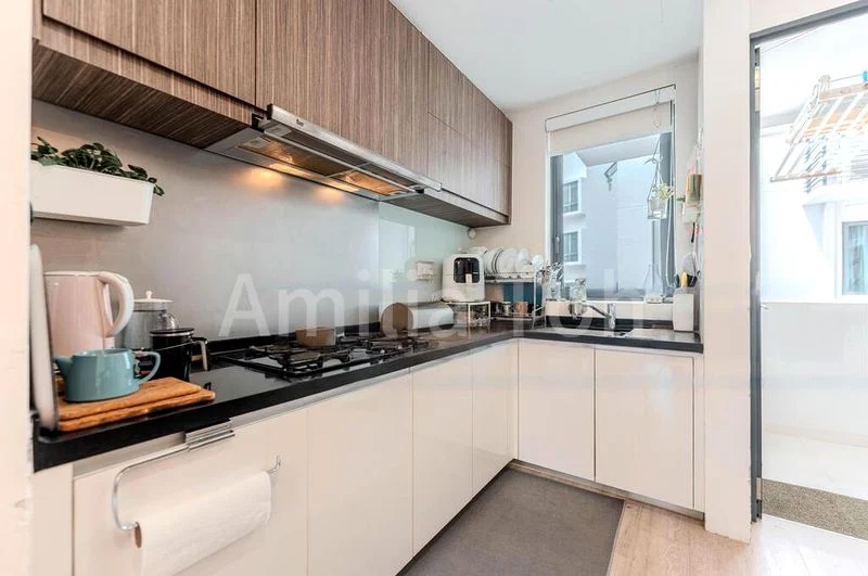 4 Bed Condo for Sale in  The Palette - Image 8