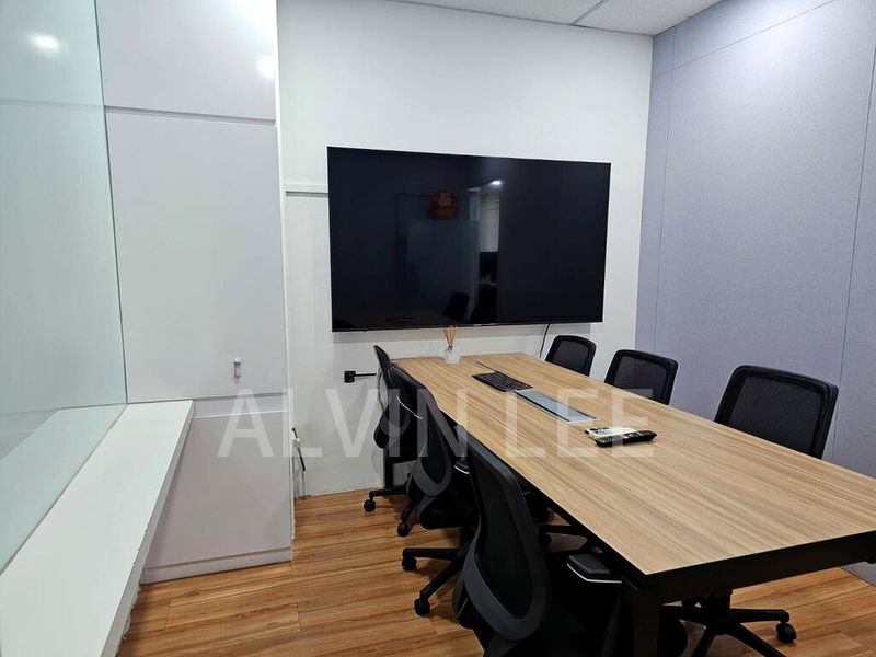 Light Industrial (B1) for Rent: Trivex - Image 2