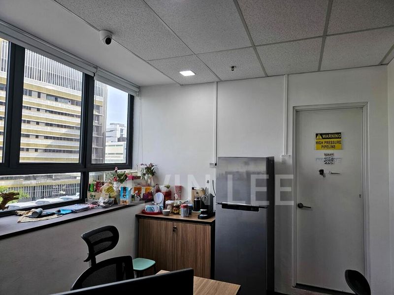 Light Industrial (B1) for Rent: Trivex - Image 9