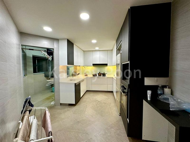 5 Room (5I) HDB for Sale in  144 Rivervale Drive - Image 8