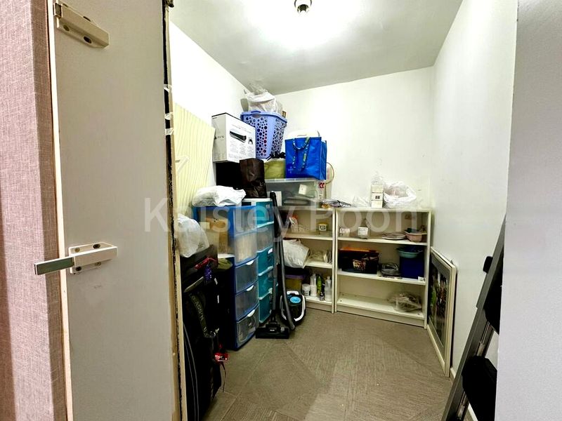 5 Room (5I) HDB for Sale in  144 Rivervale Drive - Image 6