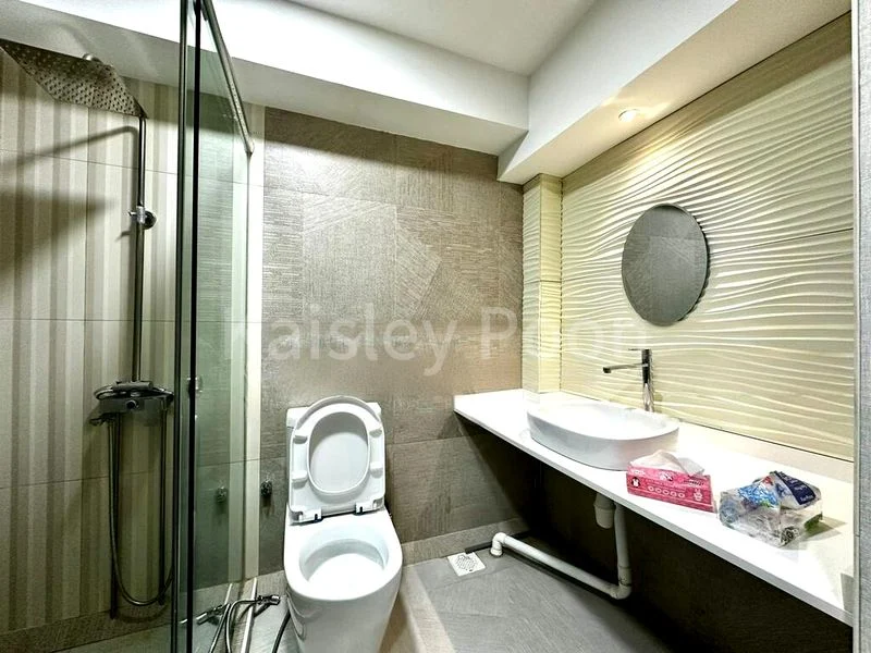 5 Room (5I) HDB for Sale in  144 Rivervale Drive - Image 2