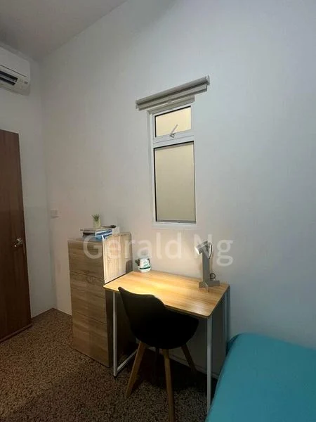 Common Room (Condo) for Rent in  Dover Parkview - Image 5