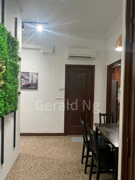 Common Room (Condo) for Rent in  Dover Parkview - Image 4