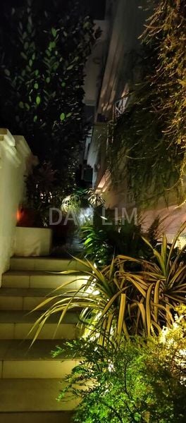 6 Bed Bungalow (Landed) for Sale in  Braddell Heights Estate - Image 5