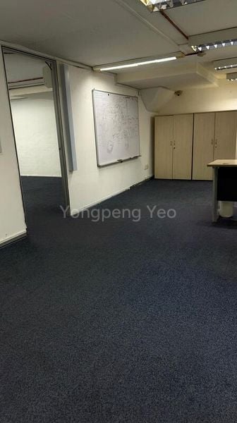 Factory / Workshop (B2) for Rent: City Warehouse - Image 6