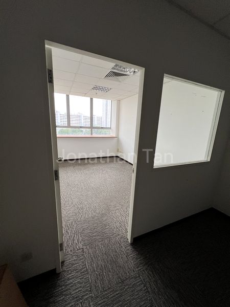 Light Industrial (B1) for Sale in  Cendex Centre - Image 6