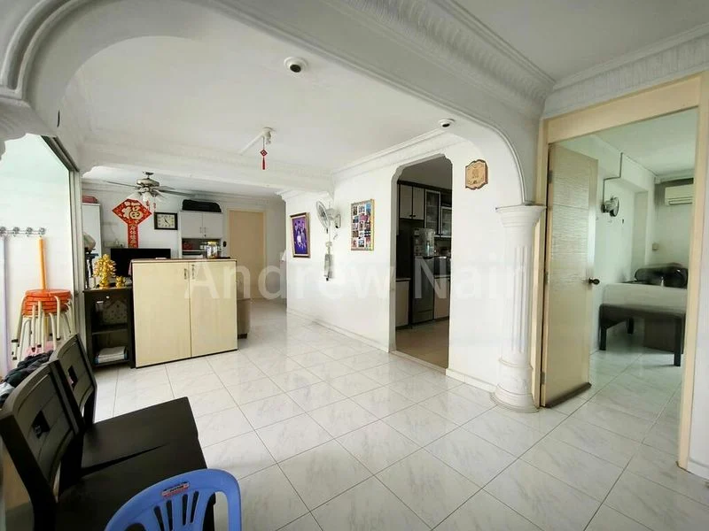 5 Room (5I) HDB for Sale in 175 Woodlands Street 13 - Image 3