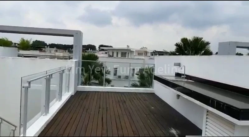 5 Bed Cluster House (Landed) for Sale in  Cabana - Image 2