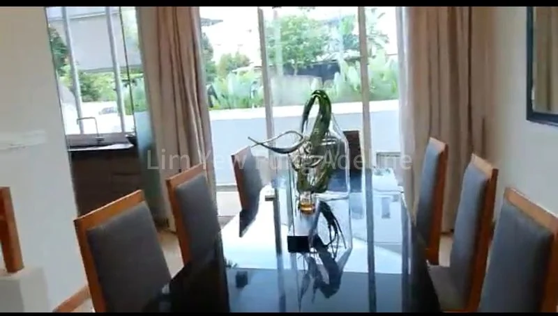 5 Bed Cluster House (Landed) for Sale in  Cabana - Image 13