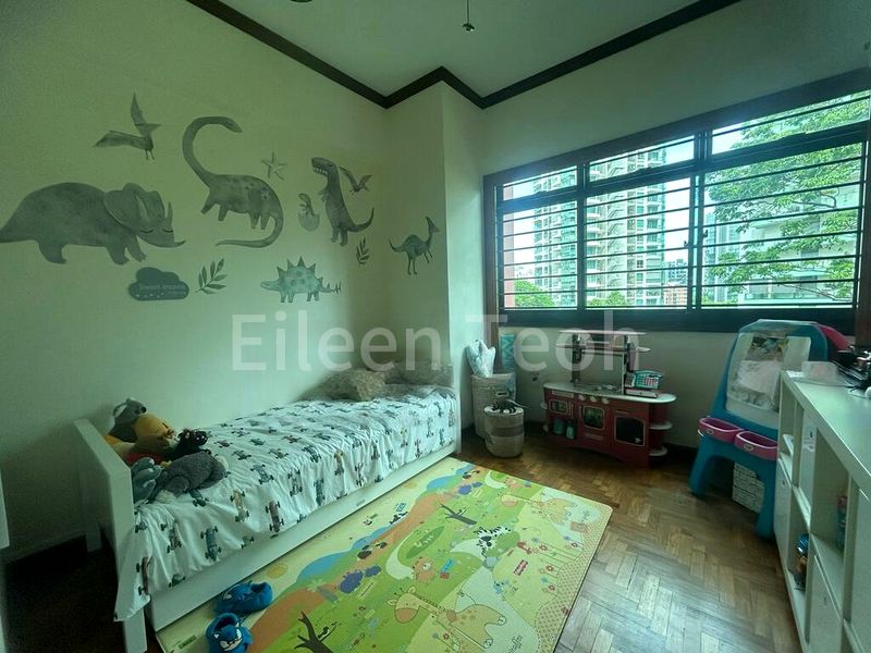 4 Bed Condo for Sale in Leonie Gardens - Image 5
