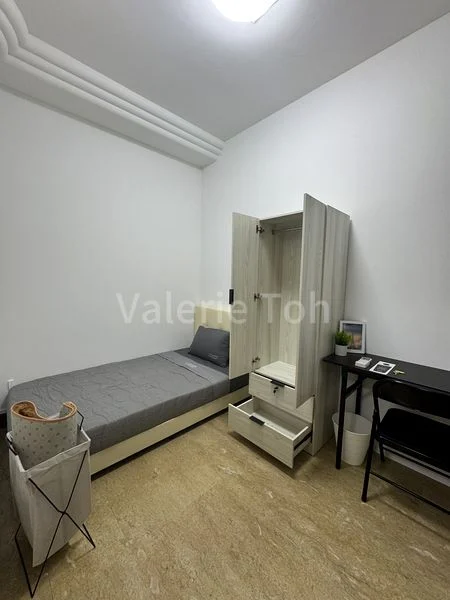 Common Room (Condo) for Rent in  Parc Oasis - Image 5