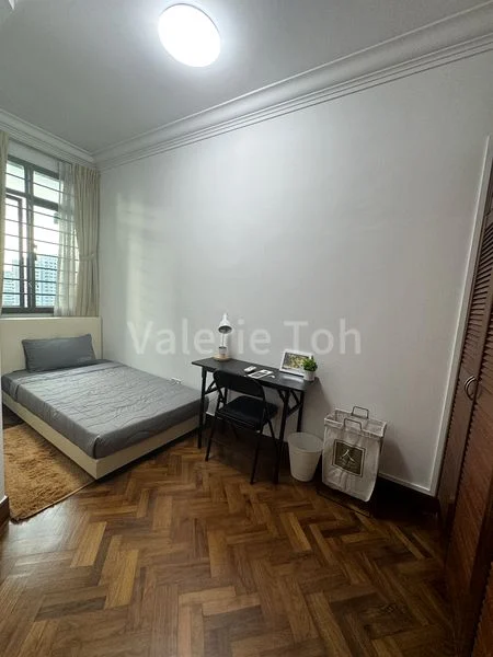 Common Room (Condo) for Rent in  Parc Oasis - Image 4