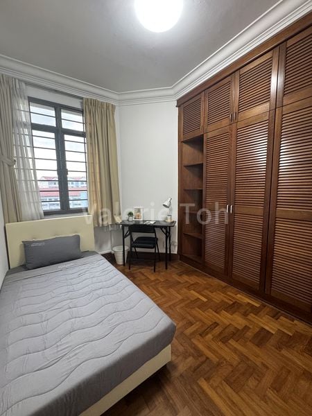 Common Room (Condo) for Rent in  Parc Oasis - Image 1