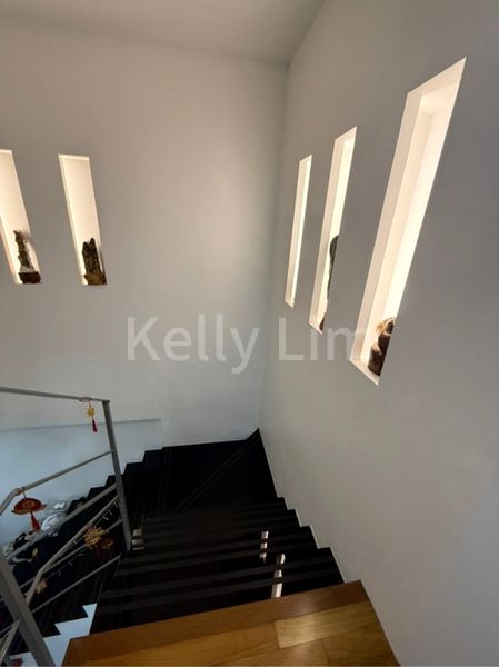 Maisonette HDB for Sale in  562 Hougang Street 51 - Image 8