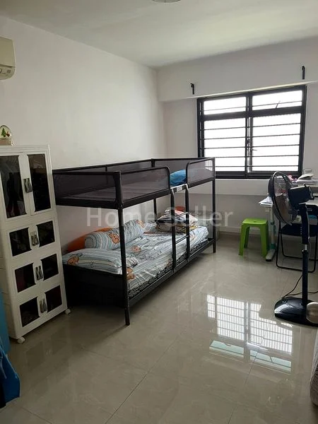 5 Room (5I) HDB for Sale in 276C Jurong West Street 25 - Image 4