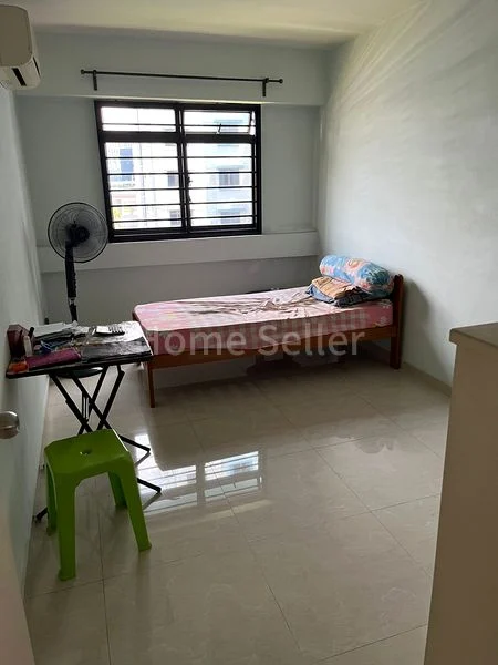 5 Room (5I) HDB for Sale in 276C Jurong West Street 25 - Image 5