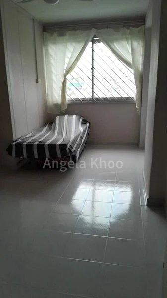 Common Room (HDB) for Rent in  402 Fajar Road - Image 5
