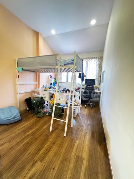 5+1 Bed Terraced House (Landed) for Sale in  Seletar Hills Estate - Image 19