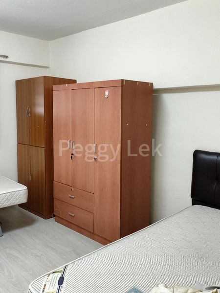 Common Room (HDB) for Rent in  101 Jurong East Street 13 - Image 4