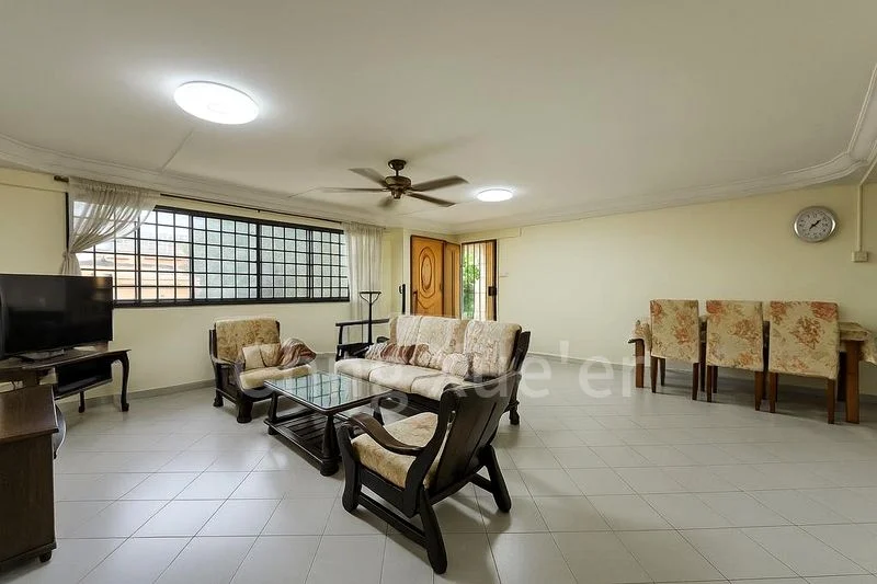 4 Room (4A) HDB for Sale in  680 Hougang Avenue 8 - Image 1
