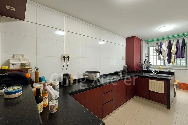 4 Room (4A) HDB for Sale in  680 Hougang Avenue 8 - Image 7