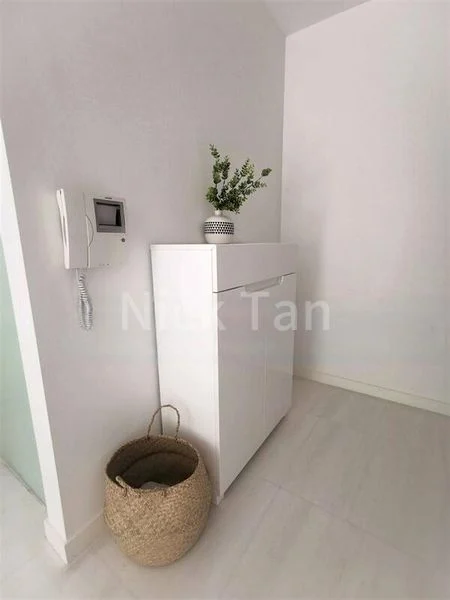 2 Bed Apartment (Condo) for Rent in  Cairnhill Residences - Image 4