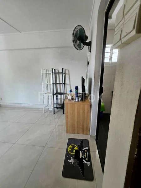 4 Room (4A) HDB for Rent in  231 Hougang Street 21 - Image 7