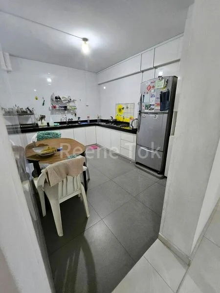 4 Room (4A) HDB for Rent in  231 Hougang Street 21 - Image 6