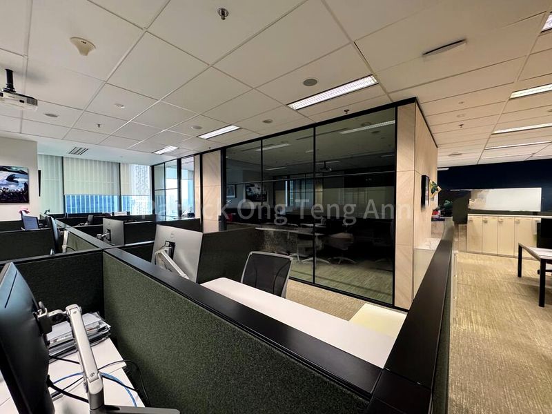 Office for Rent: Guoco Tower - Image 4