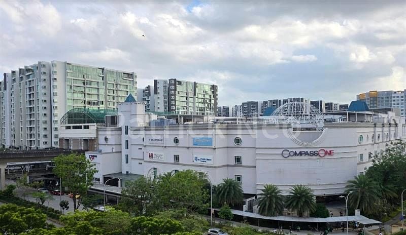 5 Room (5I) HDB for Sale in  184B Rivervale Crescent - Image 5