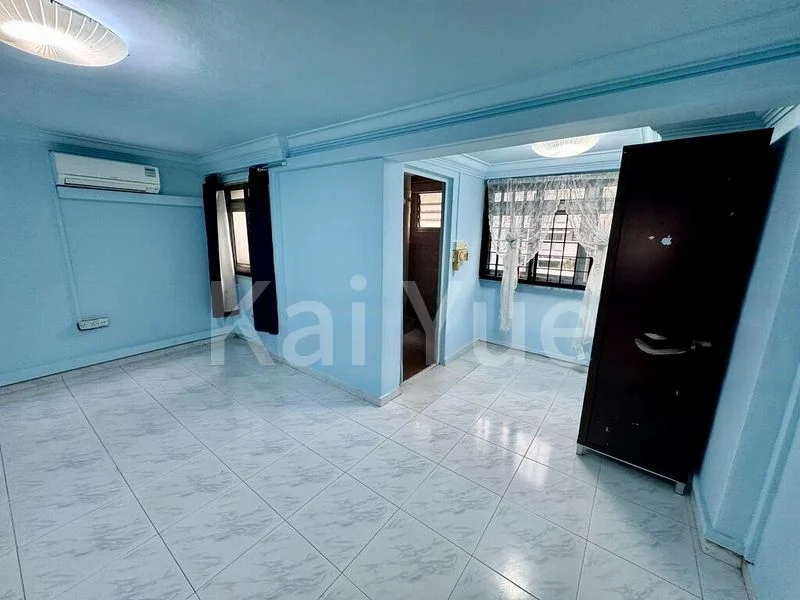 Executive HDB for Sale in  22 Dover Crescent - Image 6