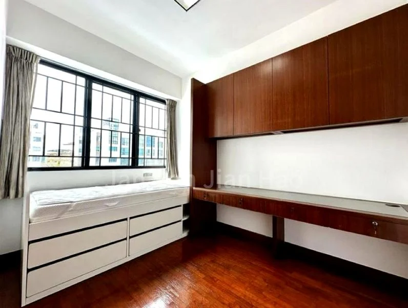 3 Bed Condo for Rent in  Pinevale - Image 4