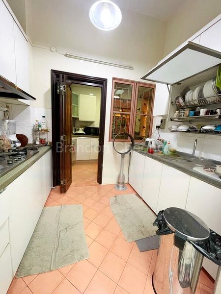 5 Bed Corner Terrace (Landed) for Sale in  Kensington Park Road - Image 9