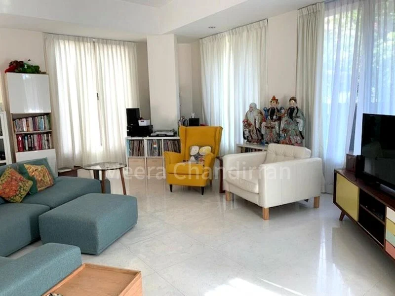 7 Bed Bungalow (Landed) for Rent in  Duchess Crest - Image 2