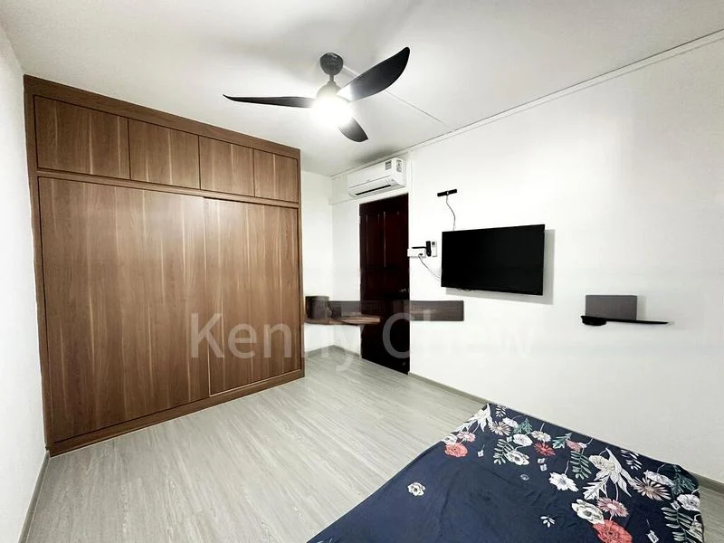 Room (HDB) for Rent in  102 Gangsa Road - Image 1