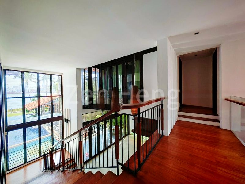 4 Bed Bungalow (Landed) for Sale in  Ocean Drive - Image 2