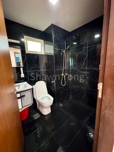 3 Bed Executive Condo for Sale in  Watercolours - Image 12