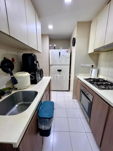 3 Bed Executive Condo for Sale in  Watercolours - Image 5