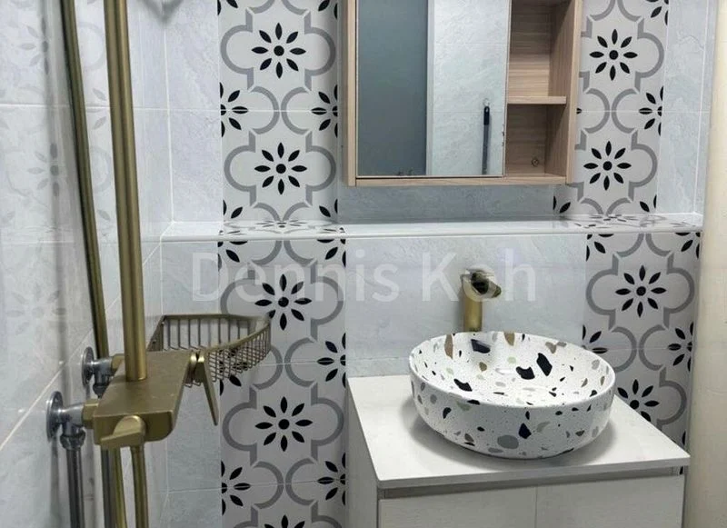 Common Room (HDB) for Rent in  205A Compassvale Lane - Image 5