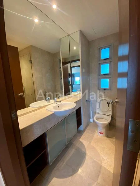 Common Room (Condo) for Rent in  Pasadena - Image 2