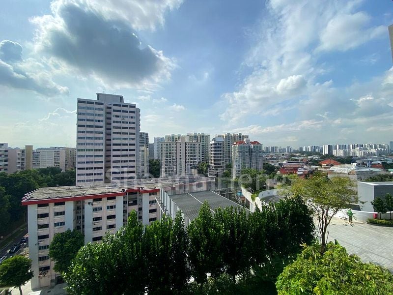 2 Bed Condo for Rent in  Kinex - Image 4