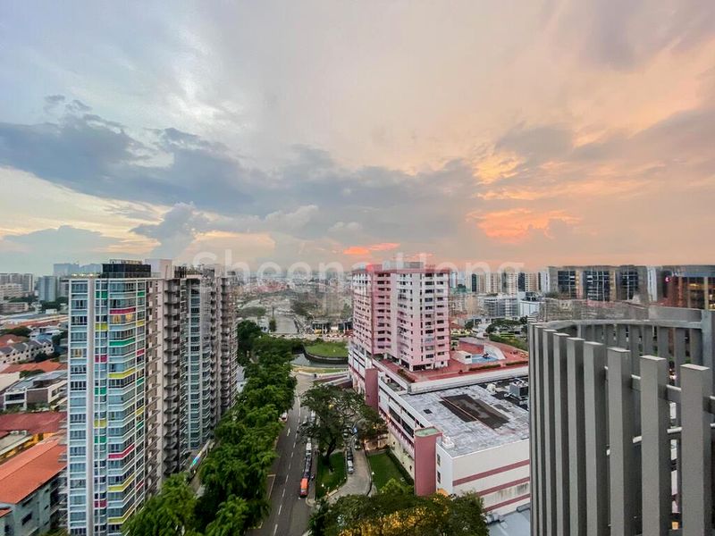 2 Bed Condo for Rent in  Kinex - Image 19