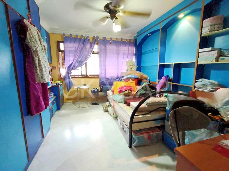 Executive HDB for Sale in 115 Ho Ching Road - Image 14