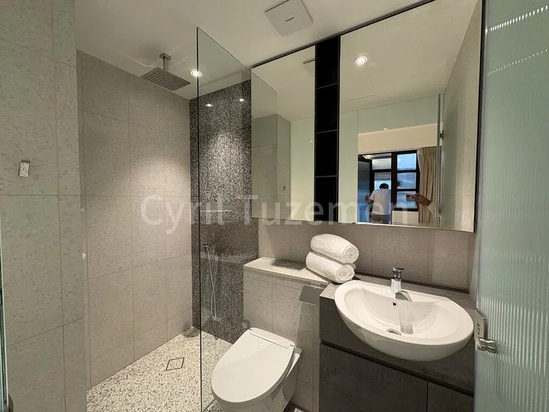 1 Bed Apartment (Condo) for Rent in  Acorn - Image 4