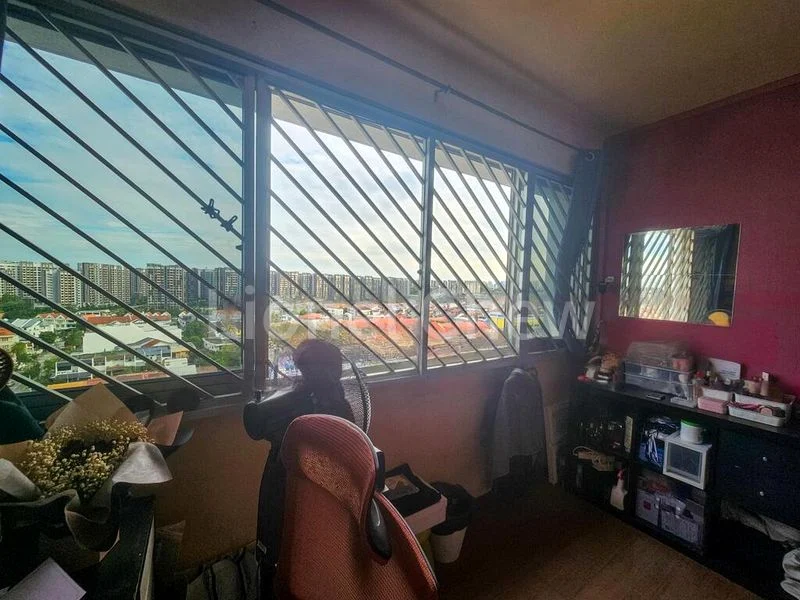 5 Room (5I) HDB for Sale in  425 Serangoon Avenue 1 - Image 5