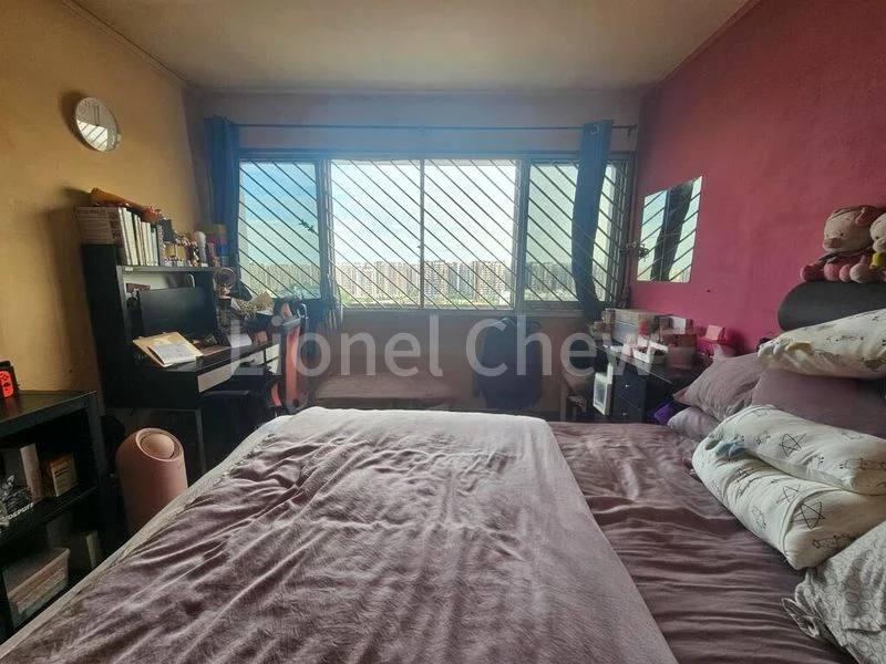 5 Room (5I) HDB for Sale in  425 Serangoon Avenue 1 - Image 6