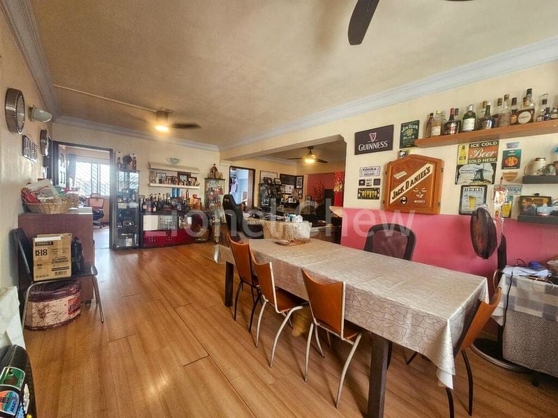 5 Room (5I) HDB for Sale in  425 Serangoon Avenue 1 - Image 1