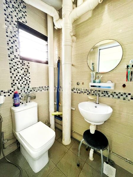 4 Room (4A) HDB for Sale in  596B Ang Mo Kio Street 52 - Image 3
